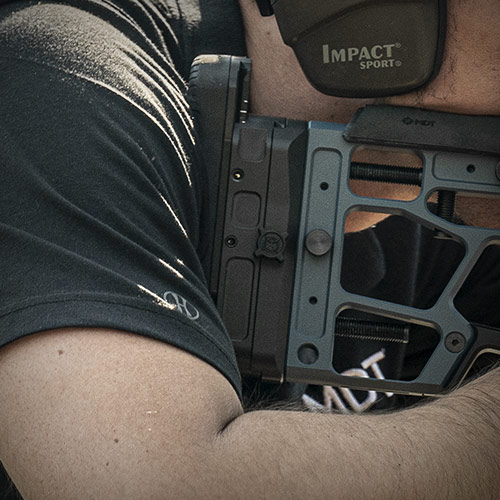 PRE-INSTALLED 1-INCH BUTTSTOCK SPACER